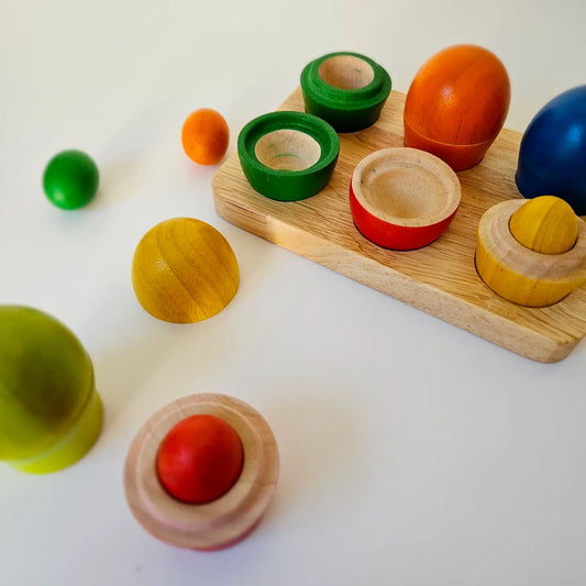 Sorting Egg Cups (6)